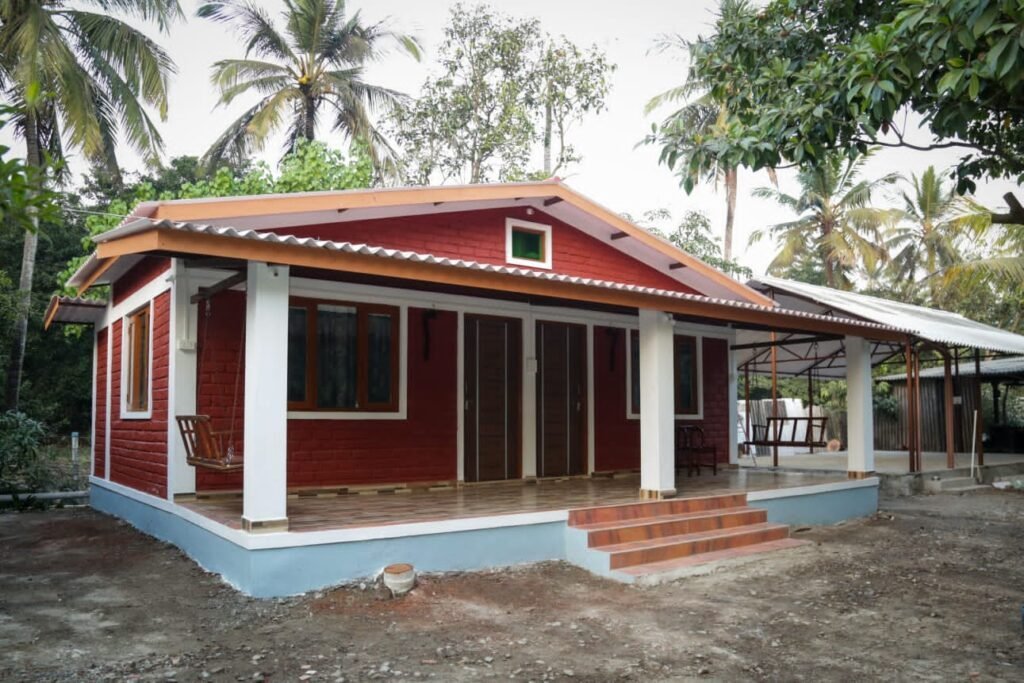 Two room residence at Appachi Wadi